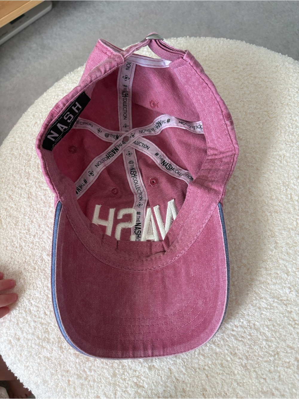 NASH Collection Embroidered Pink Hat - Picture 2 of 2